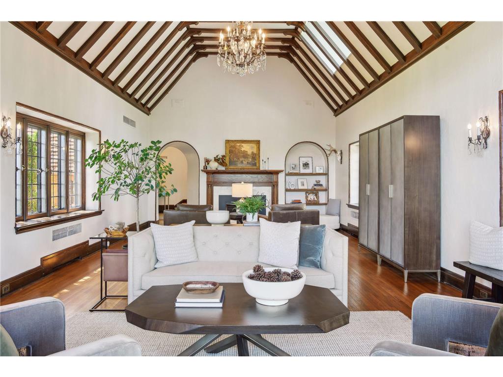 4861 E Lake Harriet Parkway, Minneapolis, MN, 55419 MLS 6546641