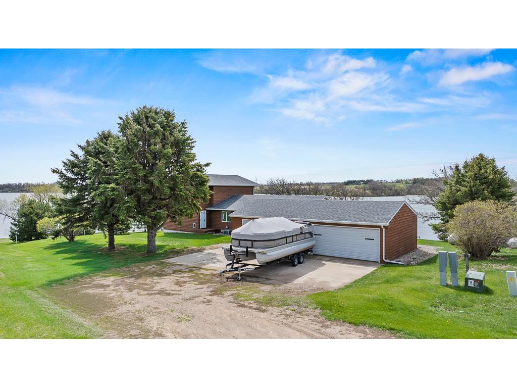 48638 200th Street White SD 57276 - Lake Hendricks 7067764 image13
