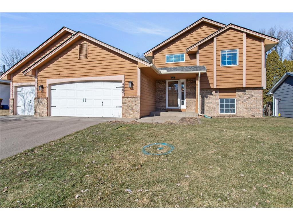 4864 Aspen Drive Savage MN 55378 7020857 image1