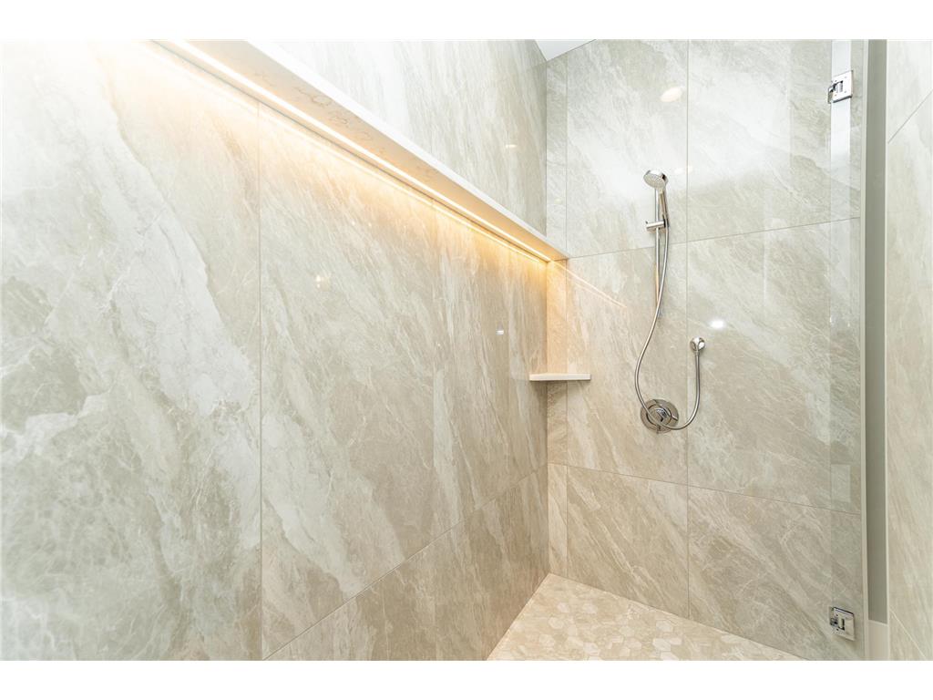 4868 Royal Oaks Circle SW Rochester MN 55902 6755457 image36