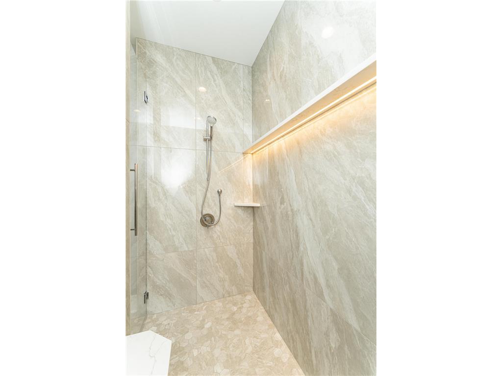 4868 Royal Oaks Circle SW Rochester MN 55902 6755457 image37