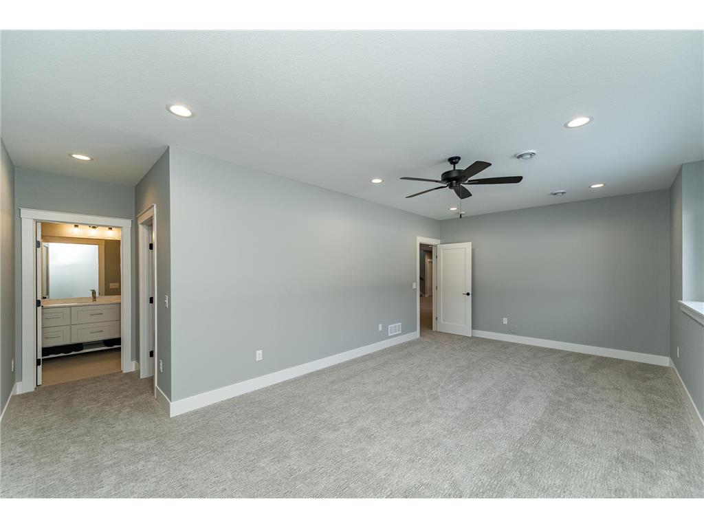 4868 Royal Oaks Circle SW Rochester MN 55902 6755457 image63