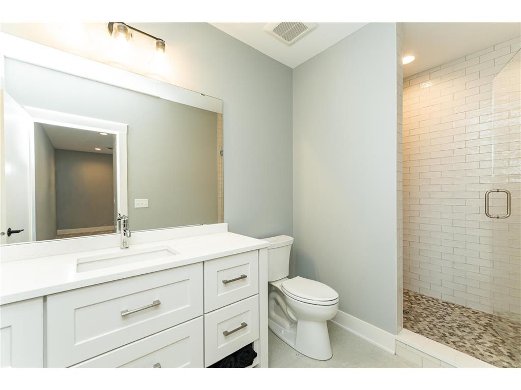 4868 Royal Oaks Circle SW Rochester MN 55902 6755457 image64