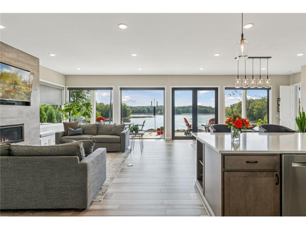 4869 Linden Cove Lane Savage MN 55378 - Hanrahan 6802843 image1