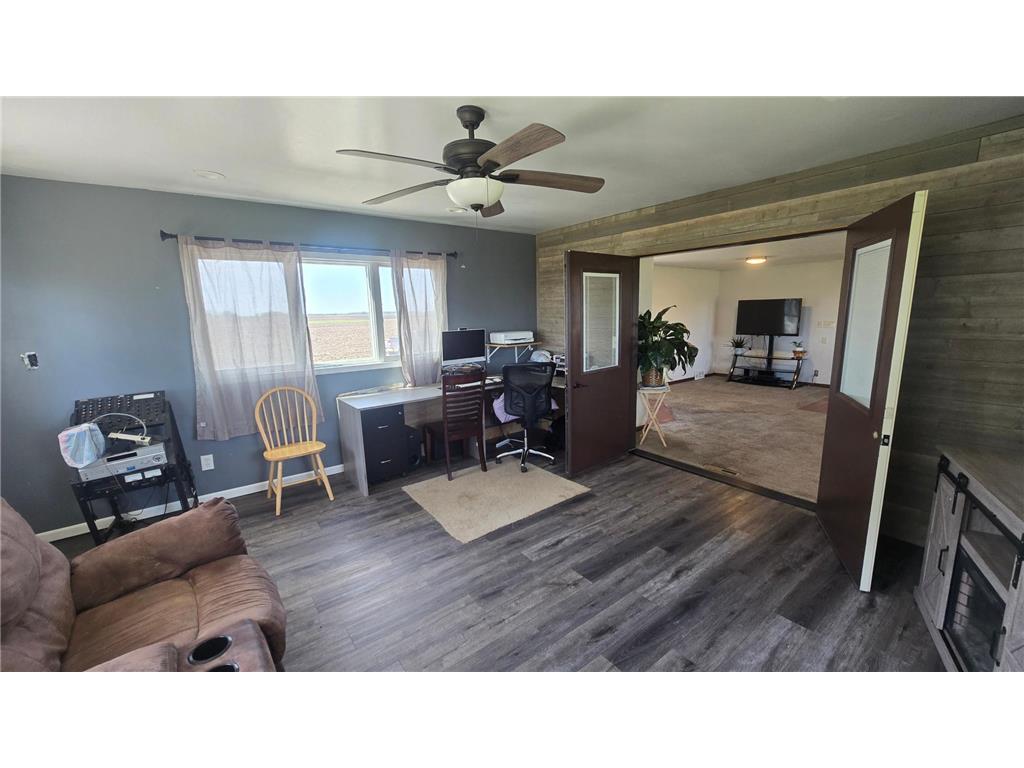 48696 Apple Avenue #A Lake Mills IA 50450 7074636 image12