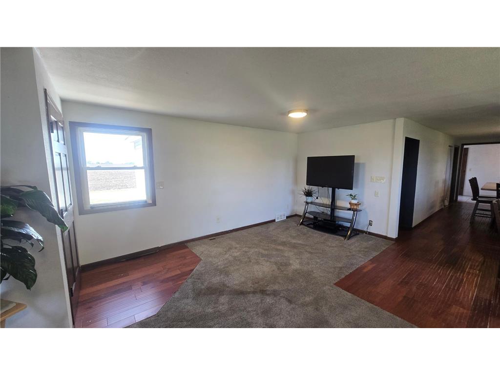 48696 Apple Avenue #A Lake Mills IA 50450 7074636 image15