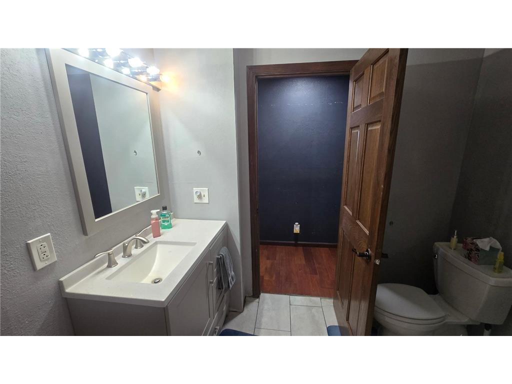 48696 Apple Avenue #A Lake Mills IA 50450 7074636 image21