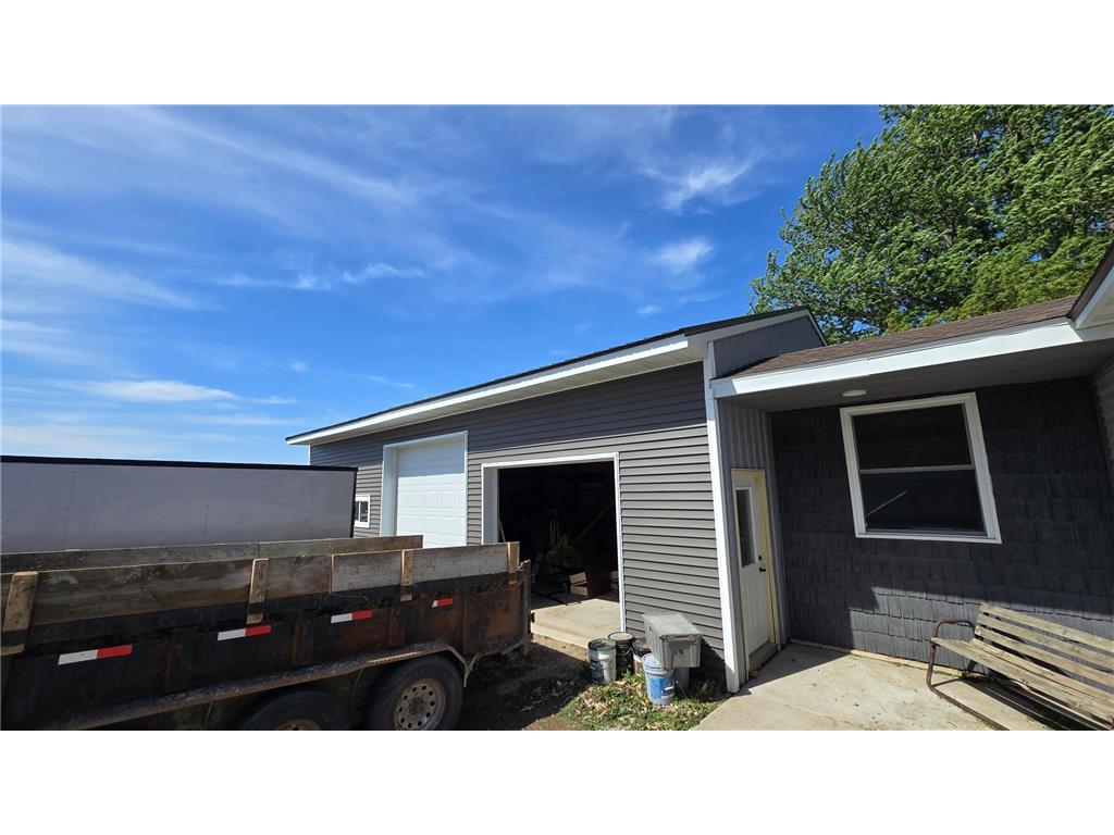 48696 Apple Avenue #A Lake Mills IA 50450 7074636 image3