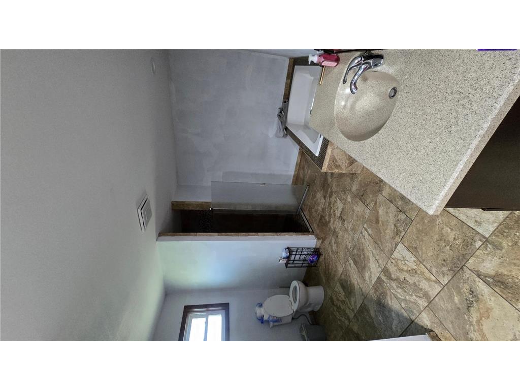 48696 Apple Avenue #A Lake Mills IA 50450 7074636 image32