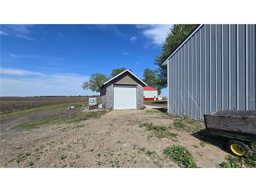 48696 Apple Avenue #A Lake Mills IA 50450 7074636 image6