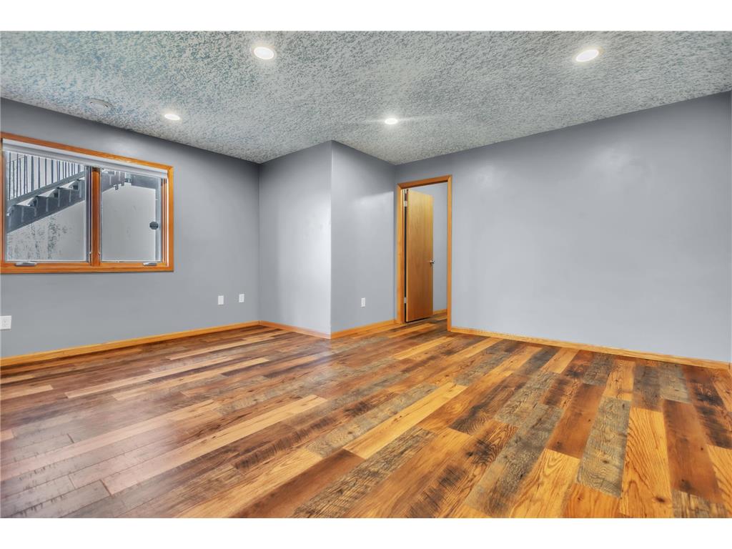 487 290th Lane NW Bradford Twp MN 55040 7068057 image18