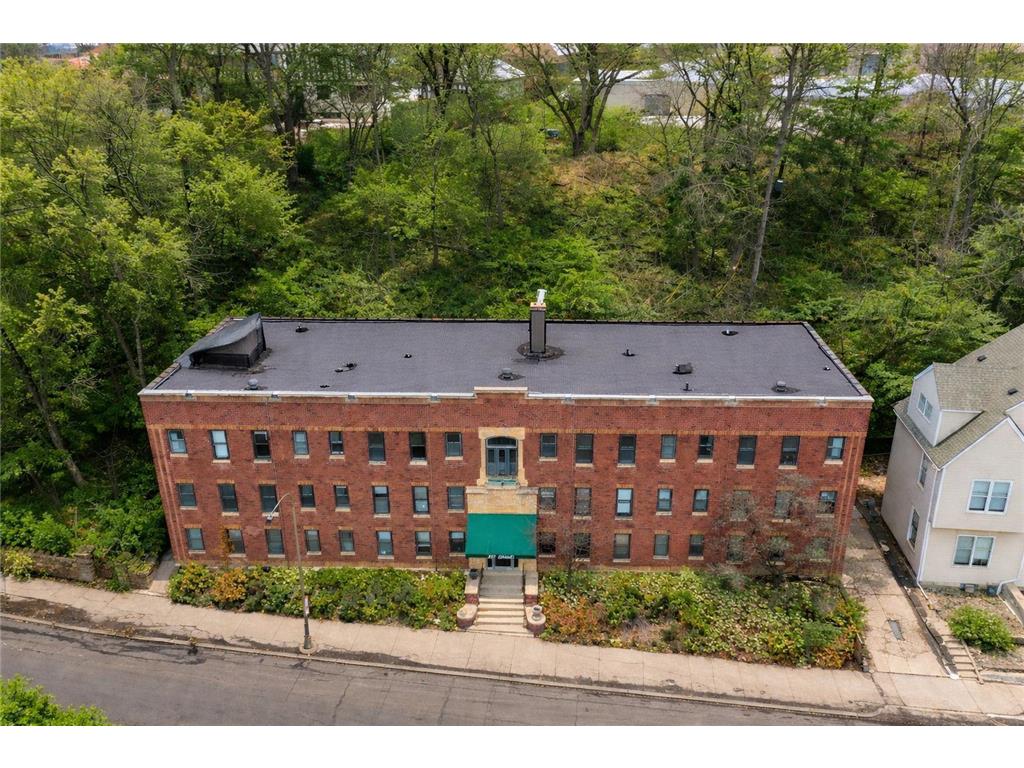 487 Grand Avenue Saint Paul MN 55102 7021856 image1