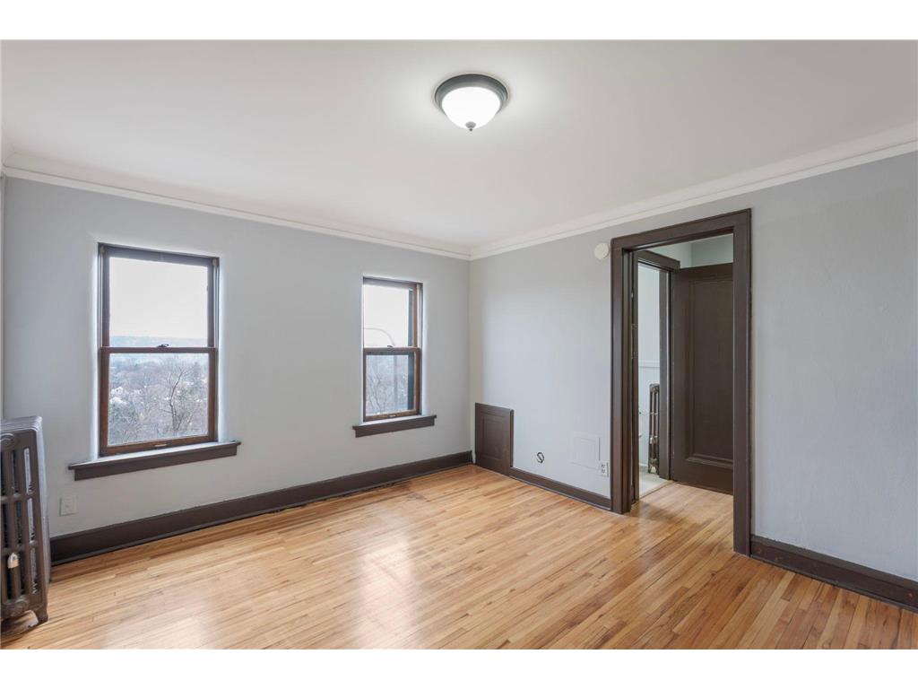 487 Grand Avenue Saint Paul MN 55102 7021856 image37