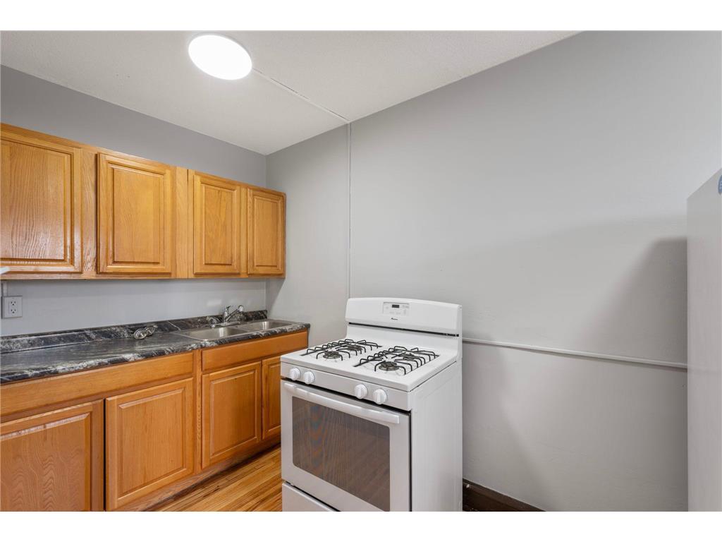 487 Grand Avenue Saint Paul MN 55102 7021856 image38