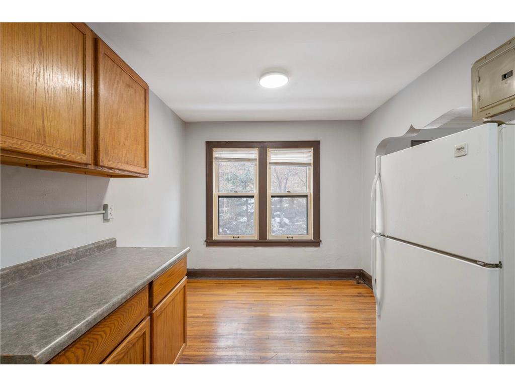 487 Grand Avenue Saint Paul MN 55102 7021856 image49