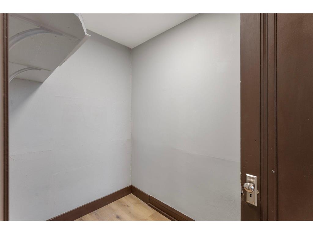 487 Grand Avenue Saint Paul MN 55102 7021856 image77