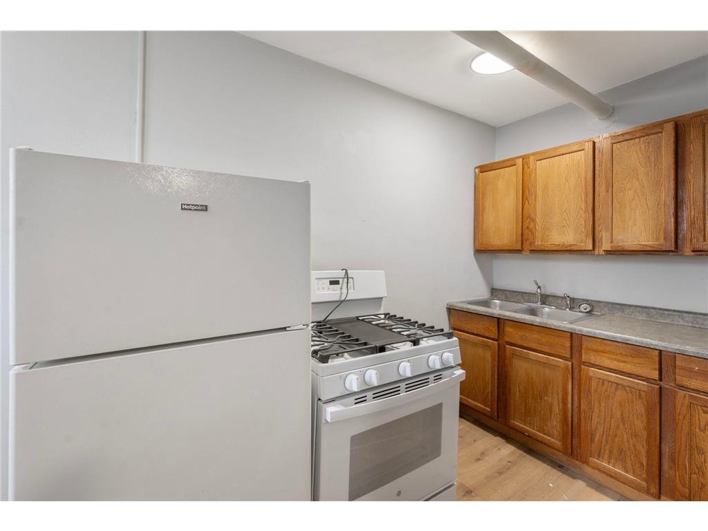 487 Grand Avenue Saint Paul MN 55102 7021856 image79