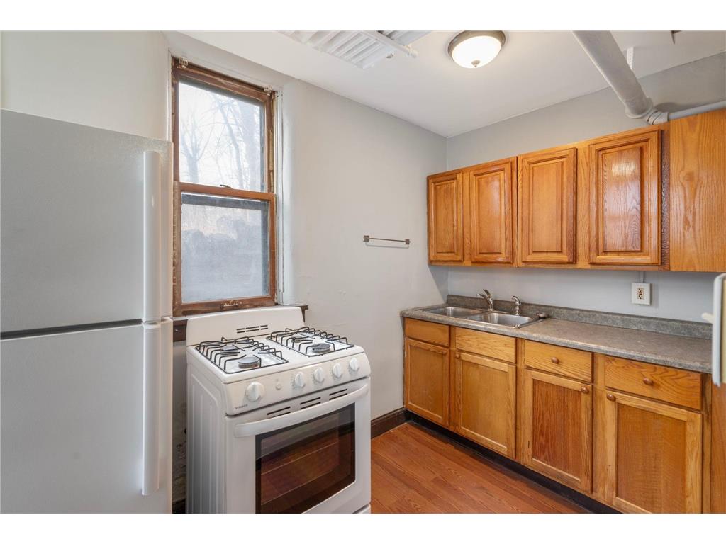 487 Grand Avenue Saint Paul MN 55102 7021856 image85
