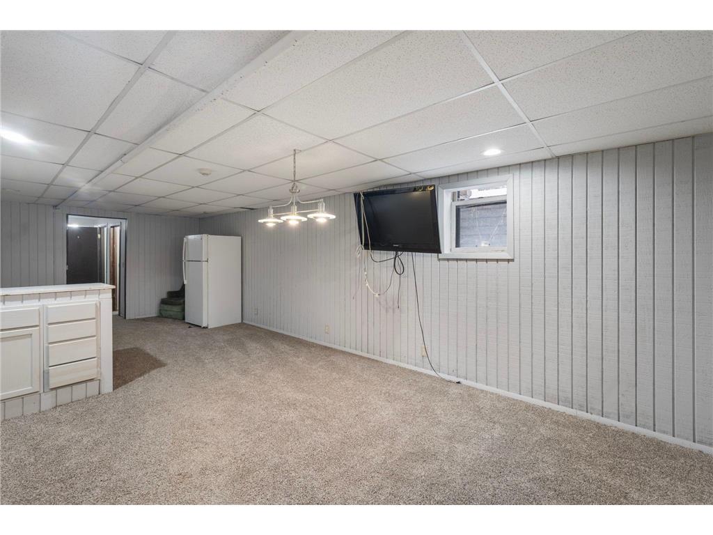 487 Grand Avenue Saint Paul MN 55102 7021856 image89