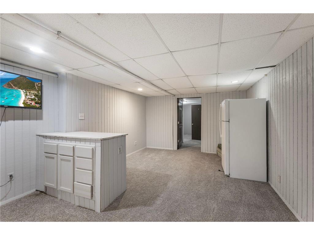 487 Grand Avenue Saint Paul MN 55102 7021856 image90