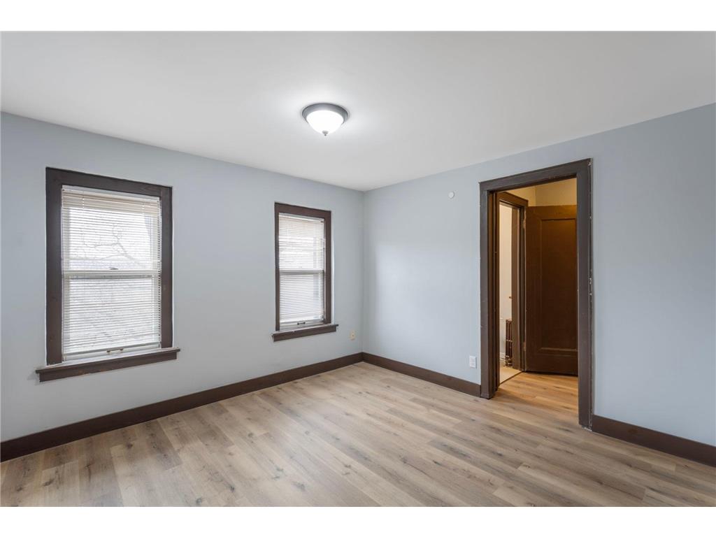 487 Grand Avenue Saint Paul MN 55102 7021856 image93