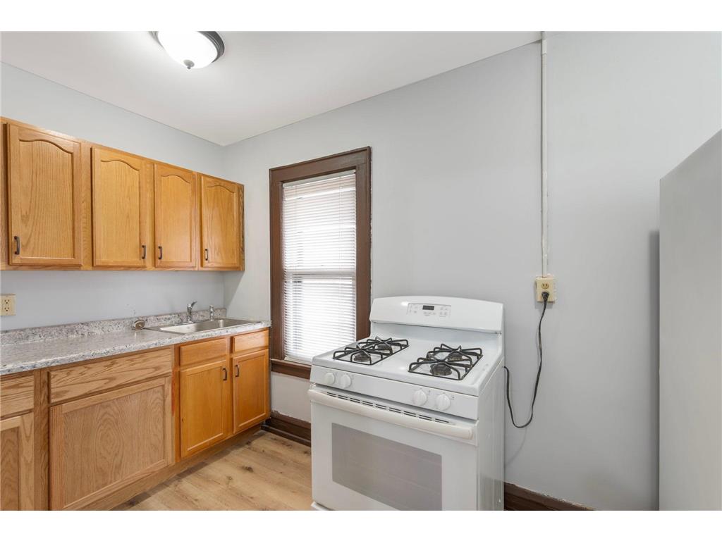 487 Grand Avenue Saint Paul MN 55102 7021856 image94