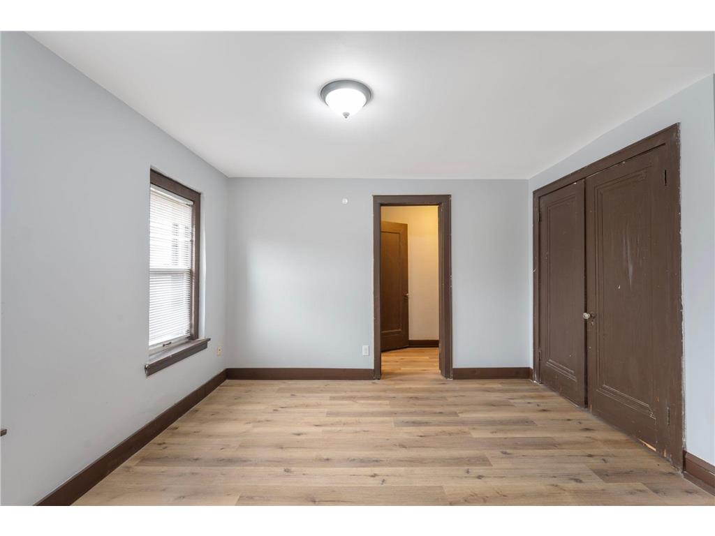 487 Grand Avenue Saint Paul MN 55102 7021856 image95