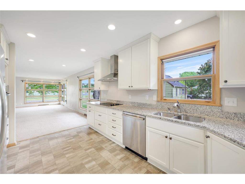 4871 Bald Eagle Avenue White Bear Lake MN 55110 7075020 image14