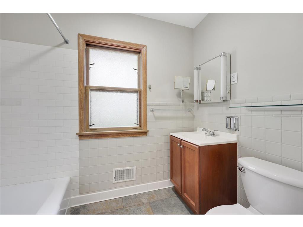 4871 Bald Eagle Avenue White Bear Lake MN 55110 7075020 image20