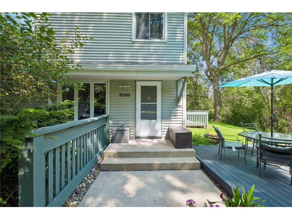 4872 Grenwich Trail N Oakdale MN 55128 7102334 image1