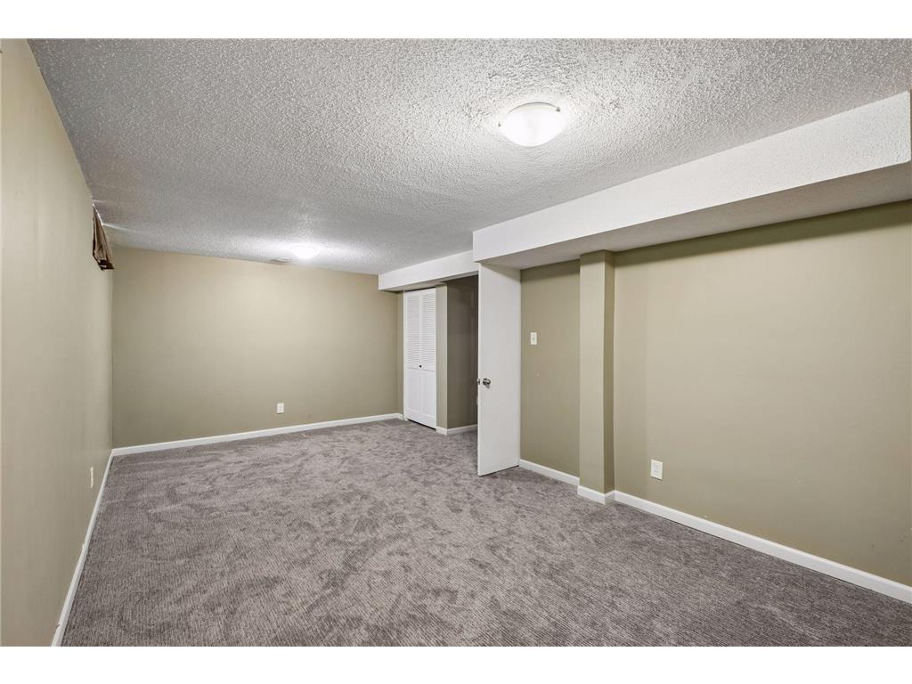 4872 Grenwich Trail N Oakdale MN 55128 7102334 image15