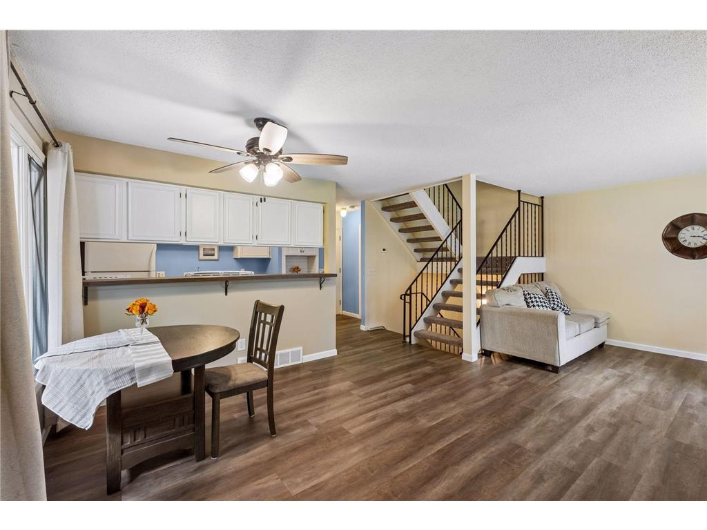 4872 Grenwich Trail N Oakdale MN 55128 7102334 image4