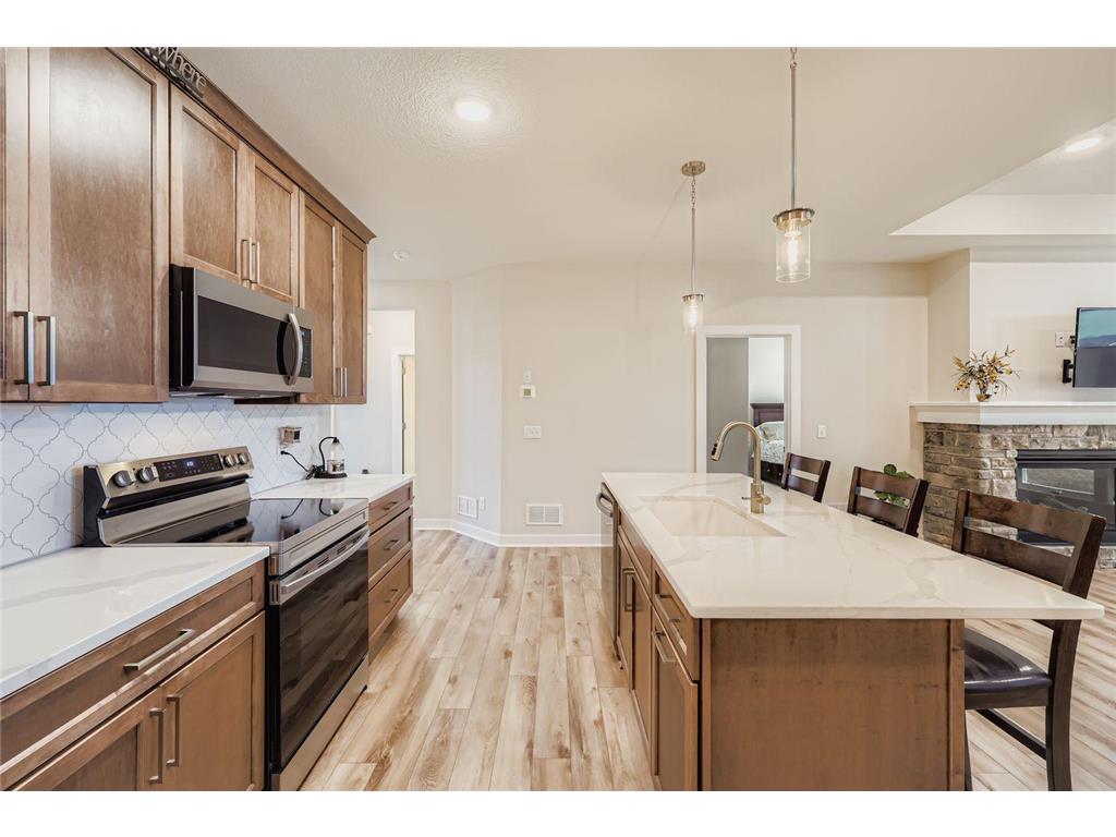 4873 127th Circle NE Blaine MN 55449 7027385 image11