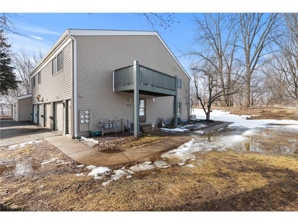 4874 Grenwich Trail N Oakdale MN 55128 7038087 image1
