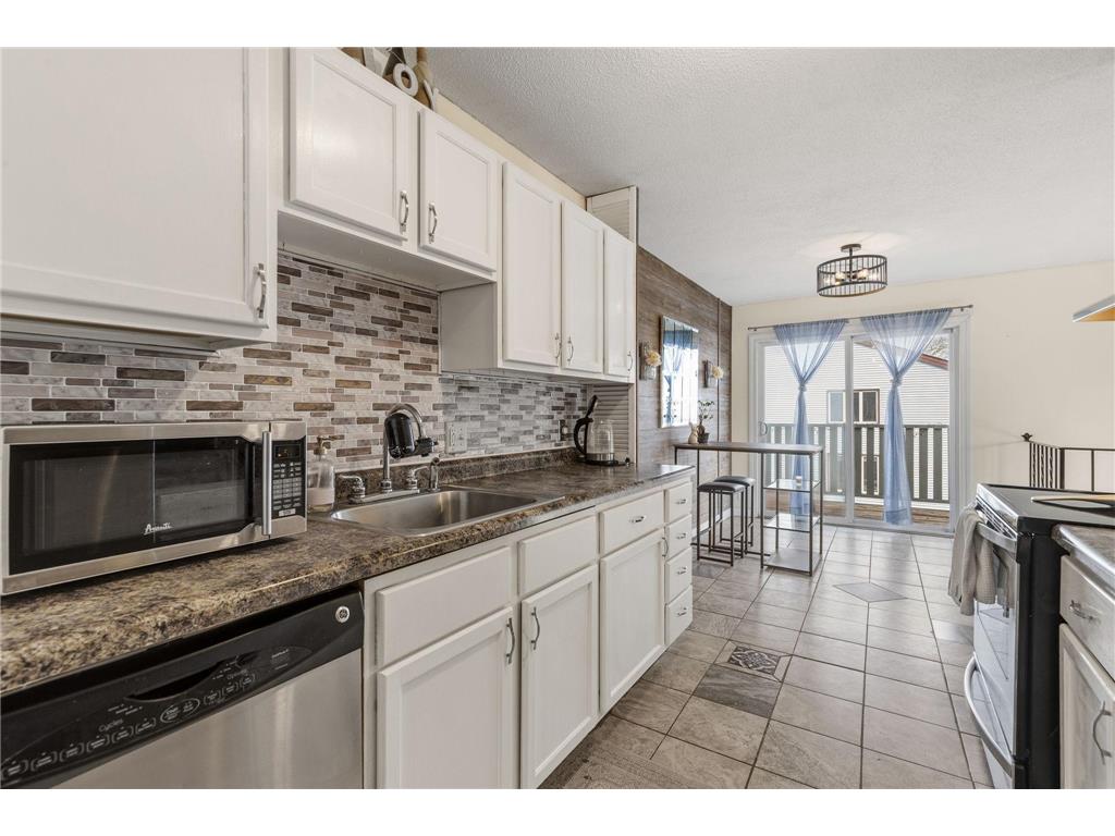 4874 Grenwich Trail N Oakdale MN 55128 7038087 image11