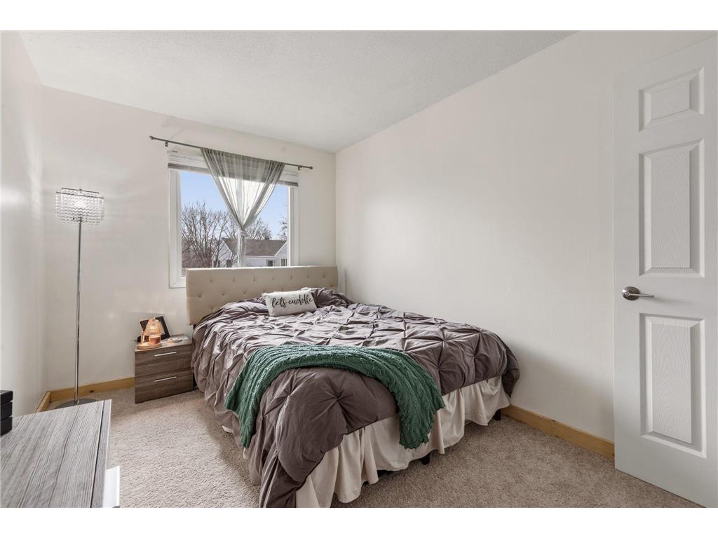 4874 Grenwich Trail N Oakdale MN 55128 7038087 image16