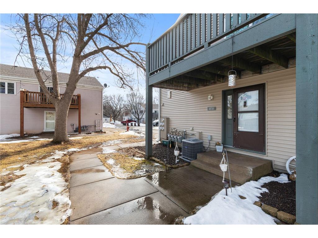 4874 Grenwich Trail N Oakdale MN 55128 7038087 image3