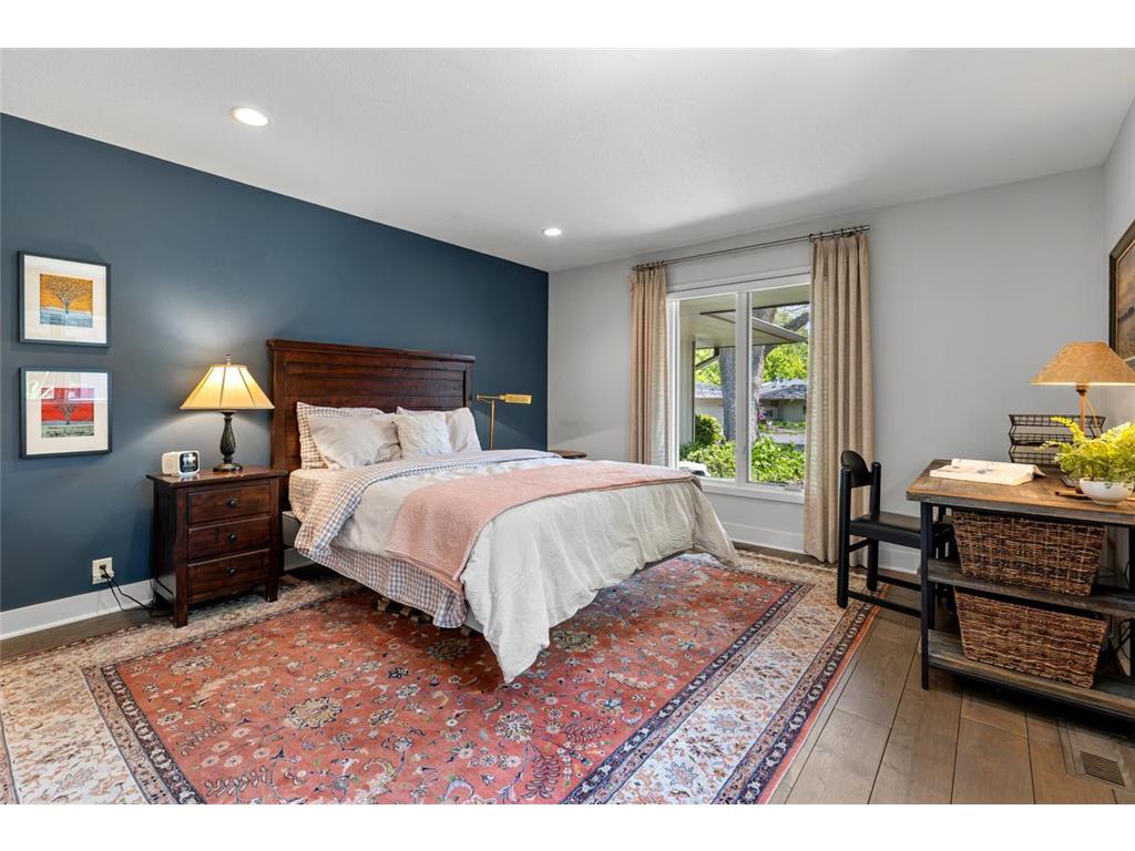 4874 Regents Walk Shorewood MN 55331 7056885 image30