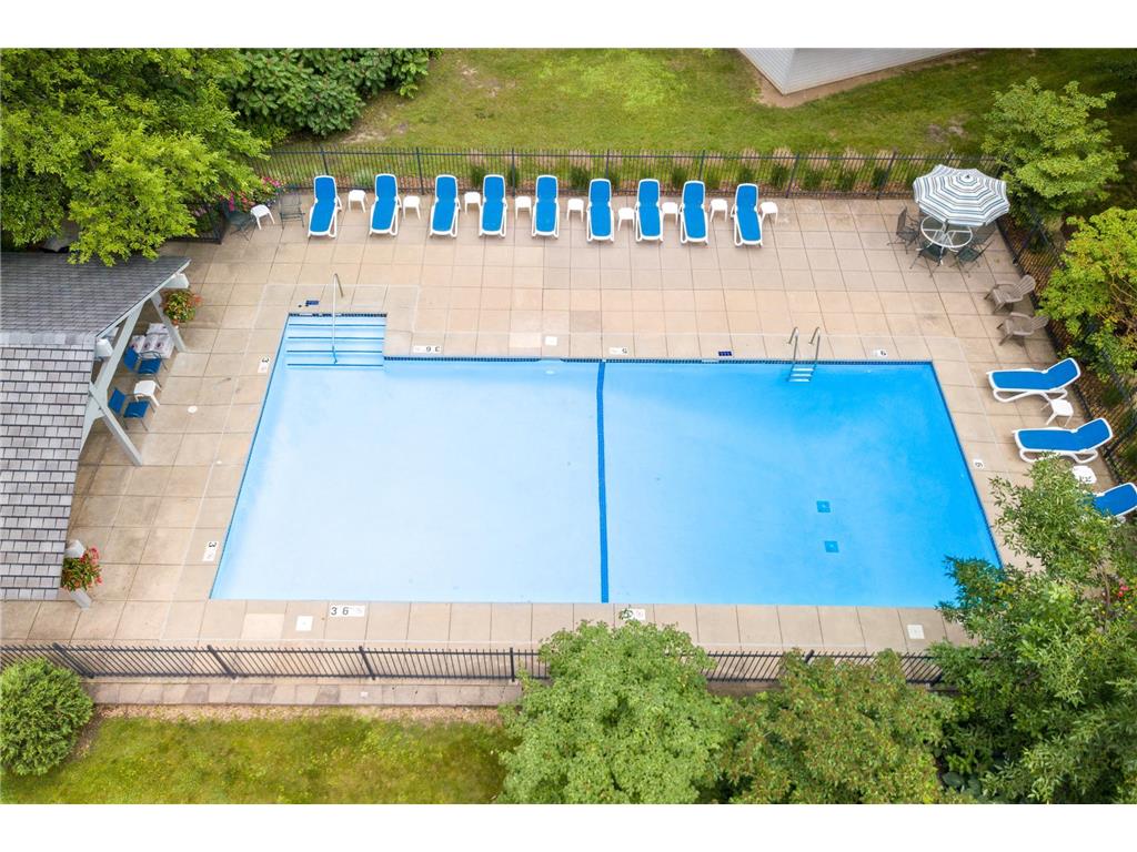 4874 Regents Walk Shorewood MN 55331 7056885 image48