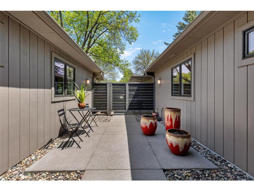 4874 Regents Walk Shorewood MN 55331 7056885 image5