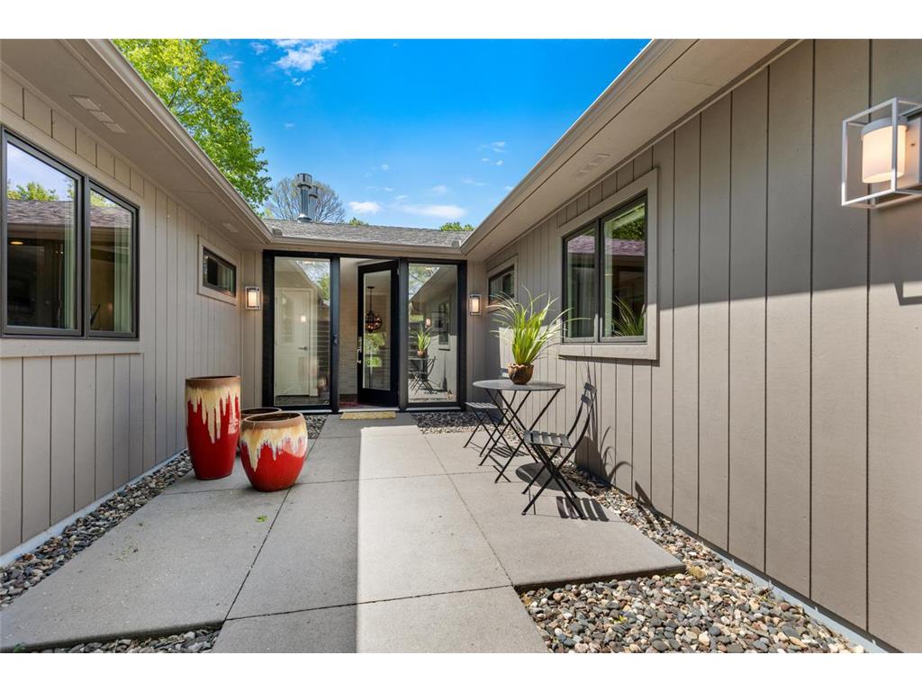 4874 Regents Walk Shorewood MN 55331 7056885 image6