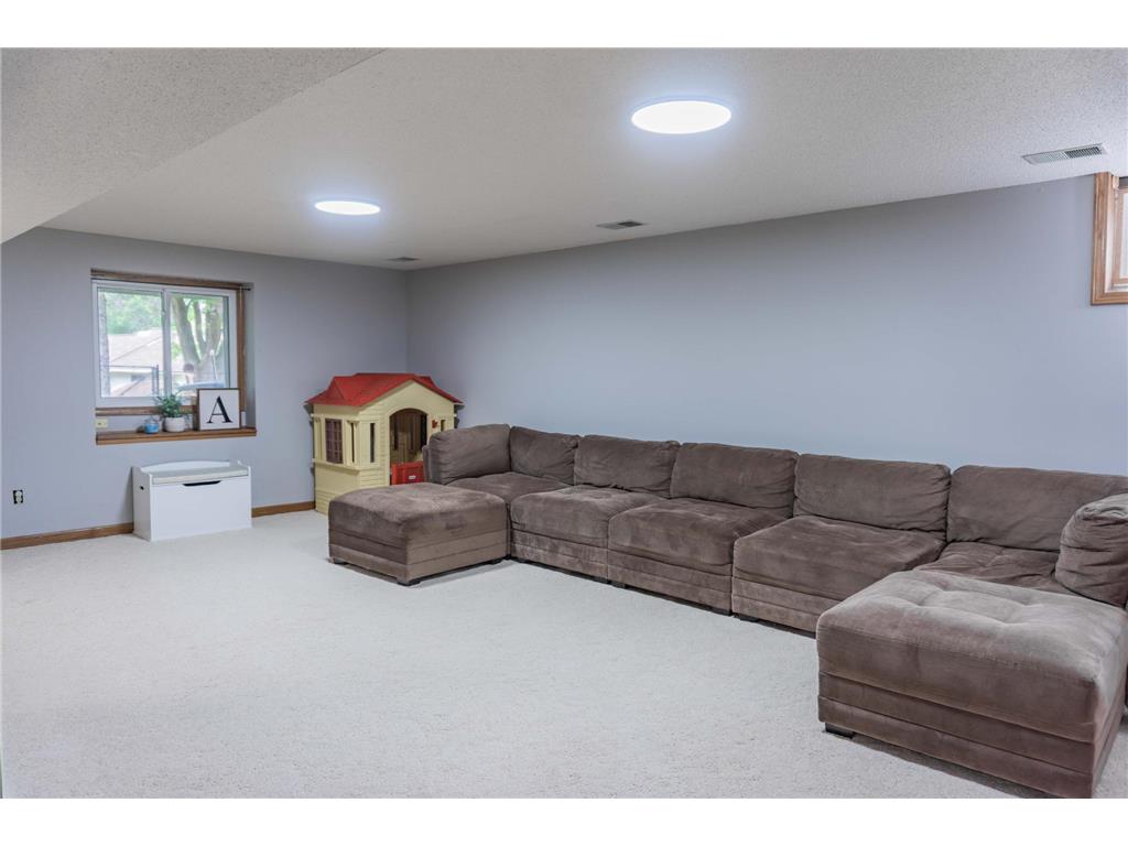 4874 W 144th Street Savage MN 55378 7098249 image32