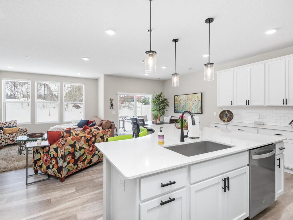4876 Avery Court Eagan MN 55123 7077742 image4