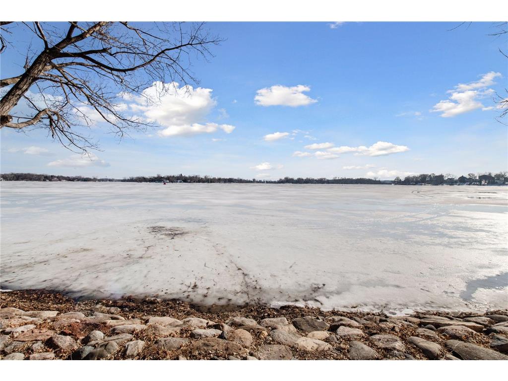 4877 Island View Drive Mound MN 55364 - Lake Minnetonka 7032003 image17