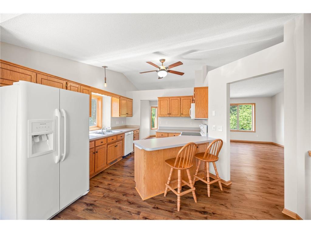 488 Thomas Avenue Shakopee MN 55379 7085843 image3