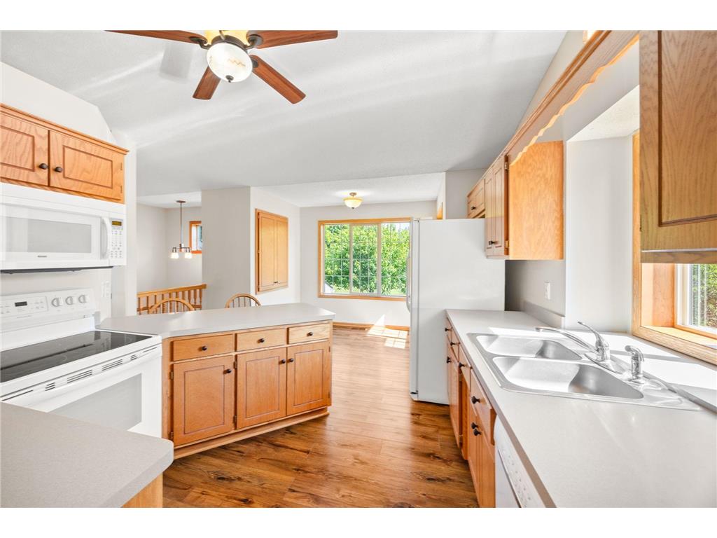 488 Thomas Avenue Shakopee MN 55379 7085843 image4