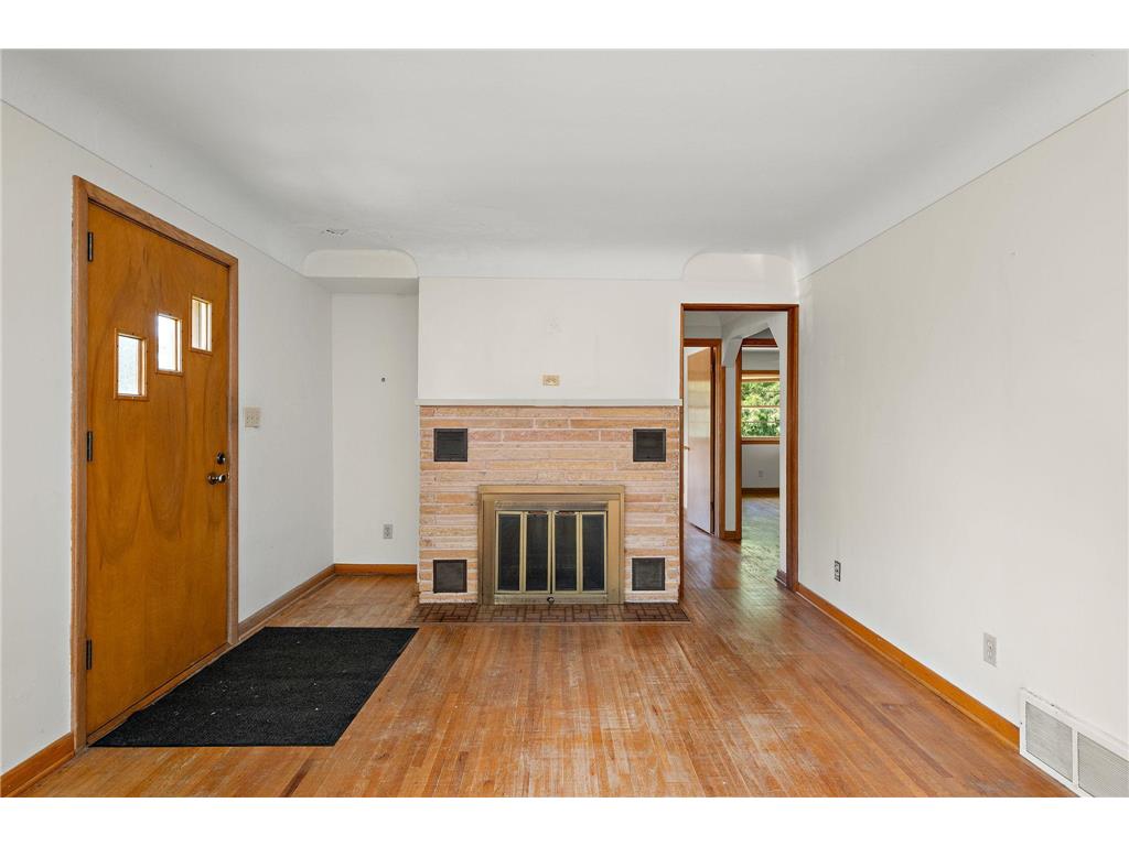 4880 Grandview Avenue Minnetrista MN 55364 7081632 image6