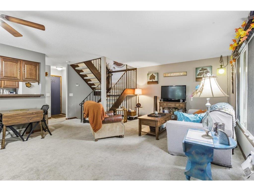 4880 Grenwich Trail N Oakdale MN 55128 6789925 image11