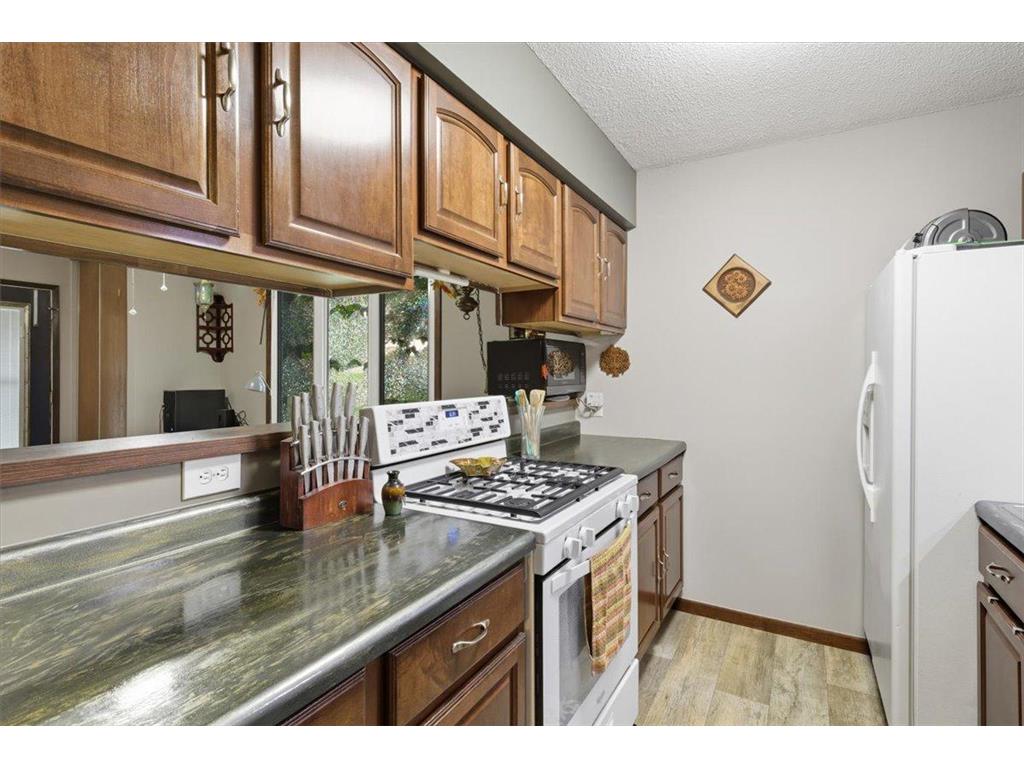 4880 Grenwich Trail N Oakdale MN 55128 6789925 image14