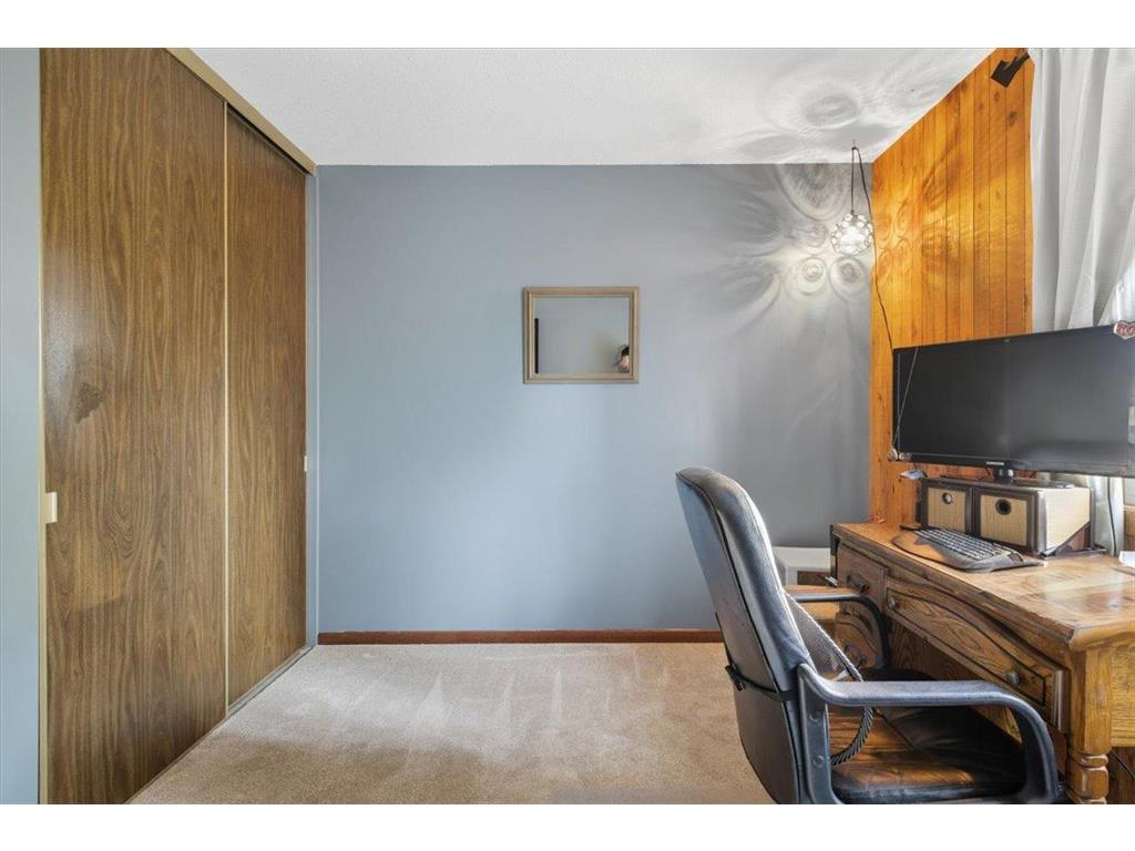 4880 Grenwich Trail N Oakdale MN 55128 6789925 image23